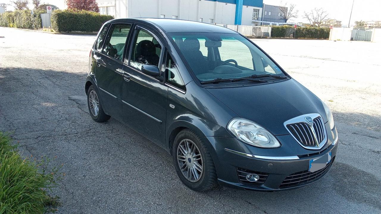 Lancia MUSA 1.3 Mjt 95 CV Gold