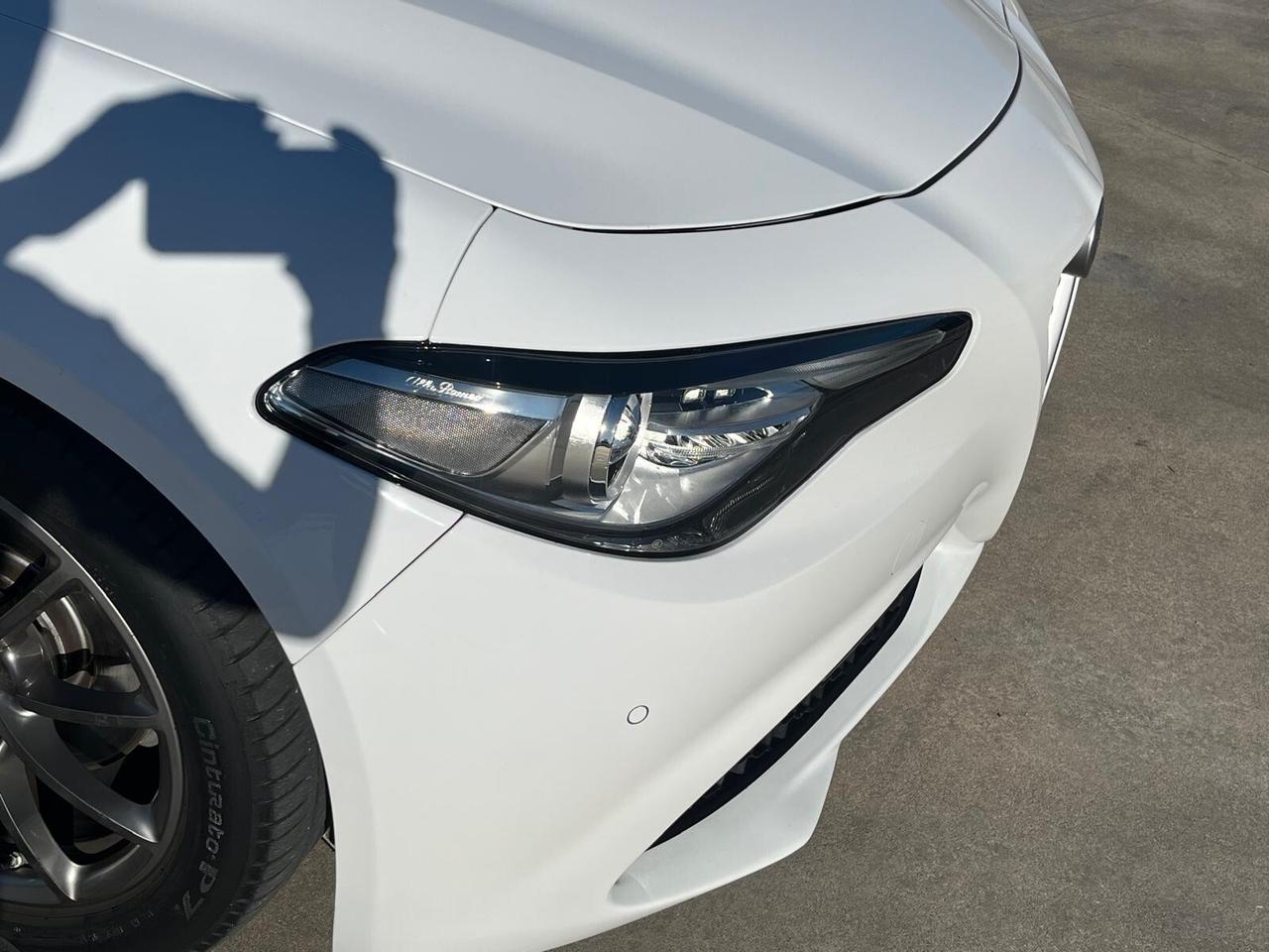 Alfa Romeo Giulia 2.2 Turbodiesel 180 CV AT8 Business Sport Launch Ed.