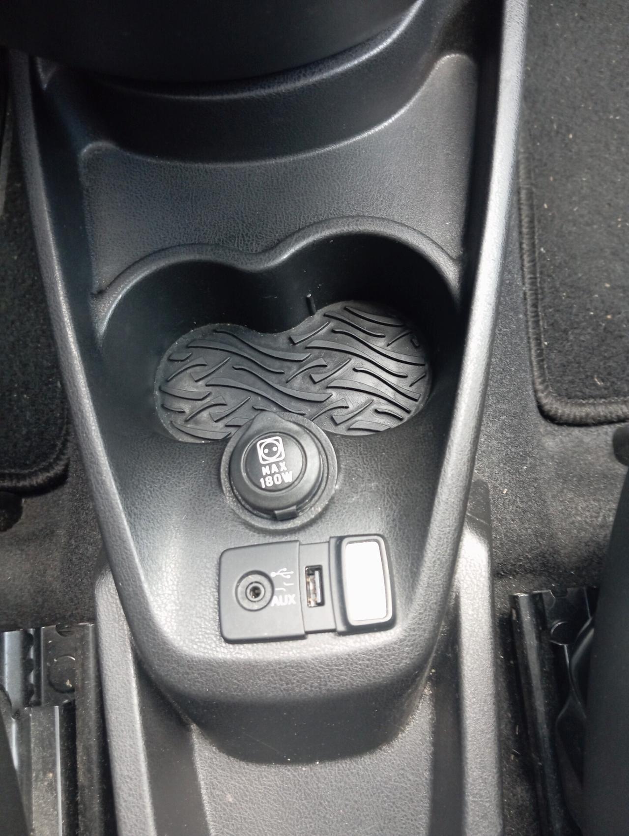 Lancia Ypsilon 1.2 69 CV 5 porte 30th Anniversary