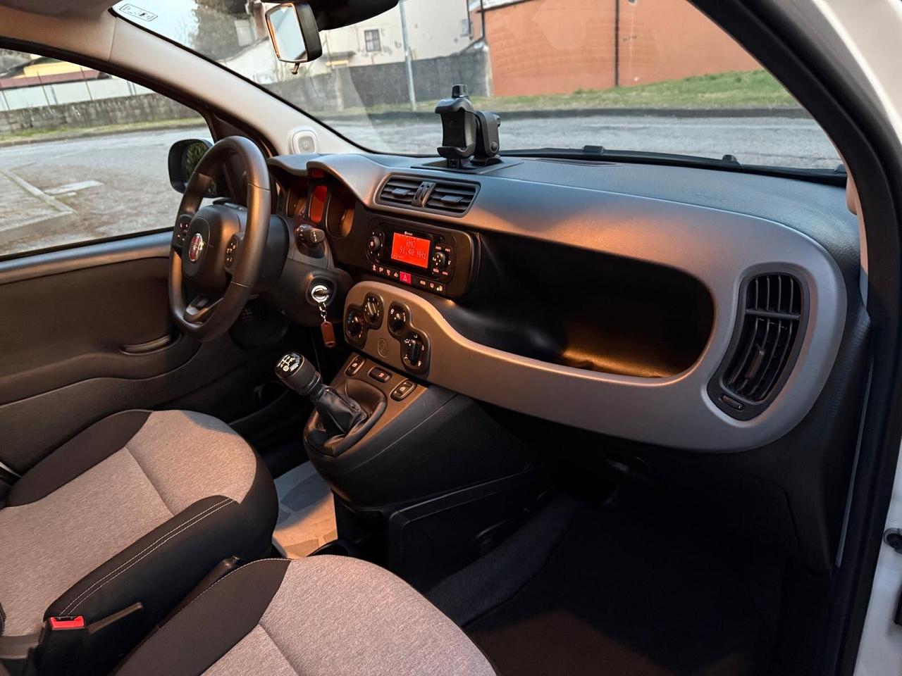 Fiat Panda 1.2 EasyPower LOUNGE x NEOPATENTATI