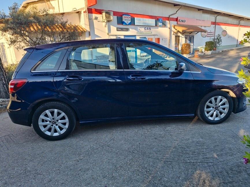 Mercedes-benz B 160 B 160 d Automatic Premium