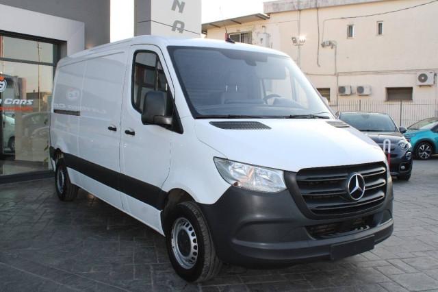 Mercedes Sprinter 214 cdi F 32 30 Executive E6