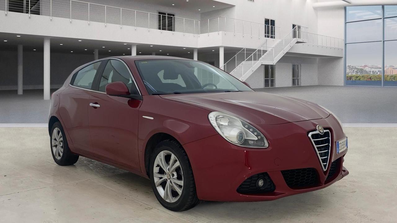 ALFA ROMEO GIULIETTA 1.6 DIESEL - NEOPATENTE