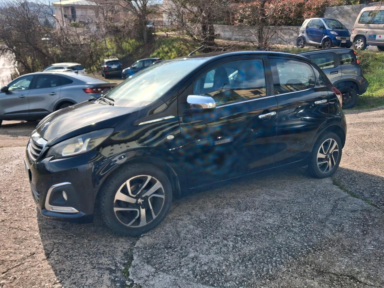 Peugeot 108 VTi 82 CV 5 porte Allure