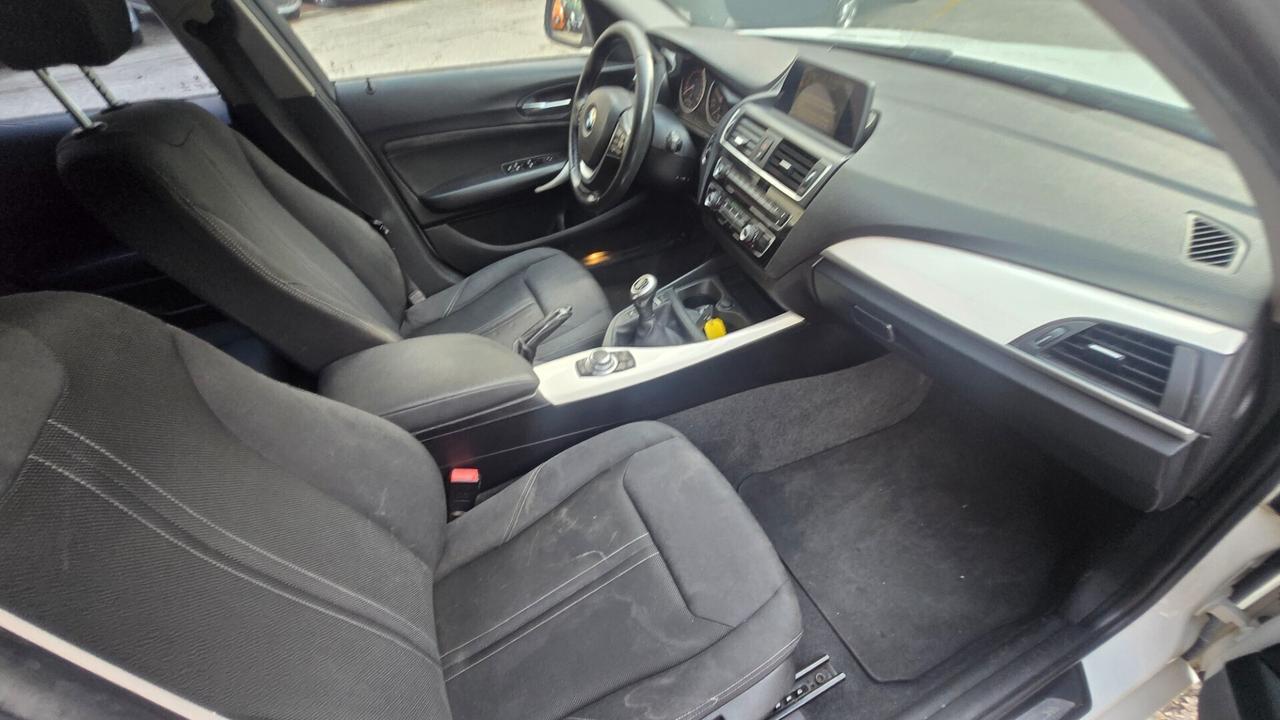 Bmw 116 116d 5p. SPORT