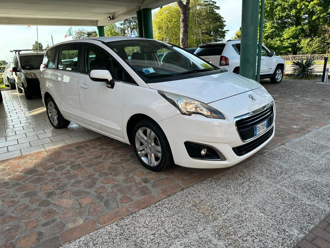 Peugeot 5008 1600 HDI AUT. 7 POSTI OFFERTA