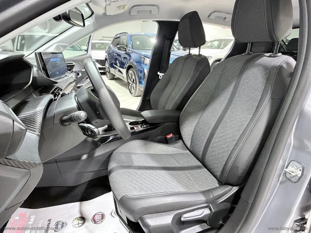 PEUGEOT 208 PureTech 100 S&S 5p. Allure
