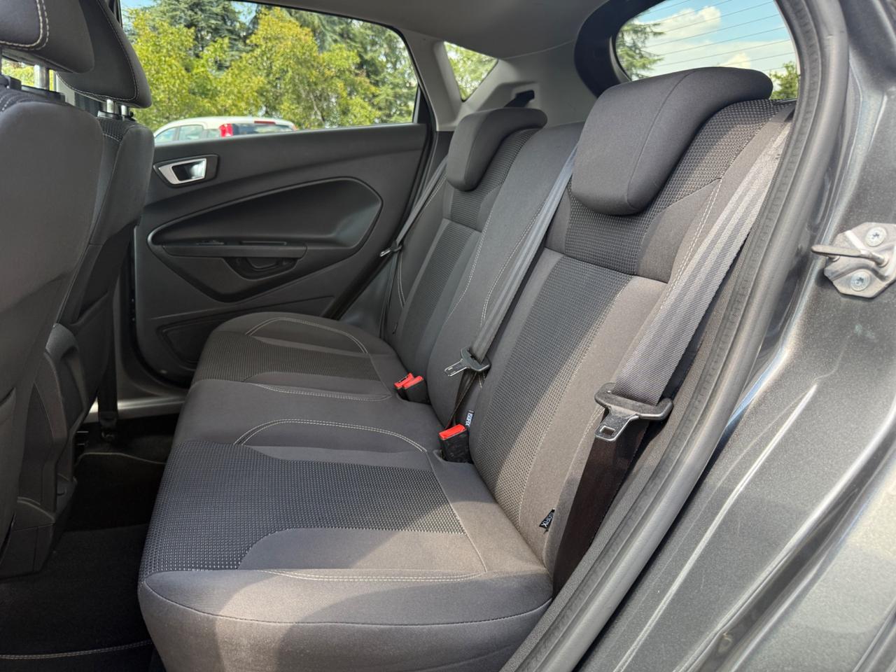 Ford Fiesta 1.0b. 5 porte|AUTOMATICO|NEOPATENTATI