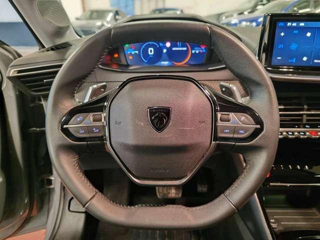 Peugeot 208 1.2 Hybrid Allure 110cv e-dcs 6