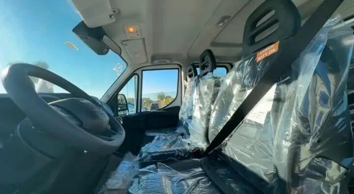 IVECO DAILY 35C14 – RIBALTABILE TRILATERALE 7 POSTI NOLEGGIO ANTICIPO RATA E RISCATTO
