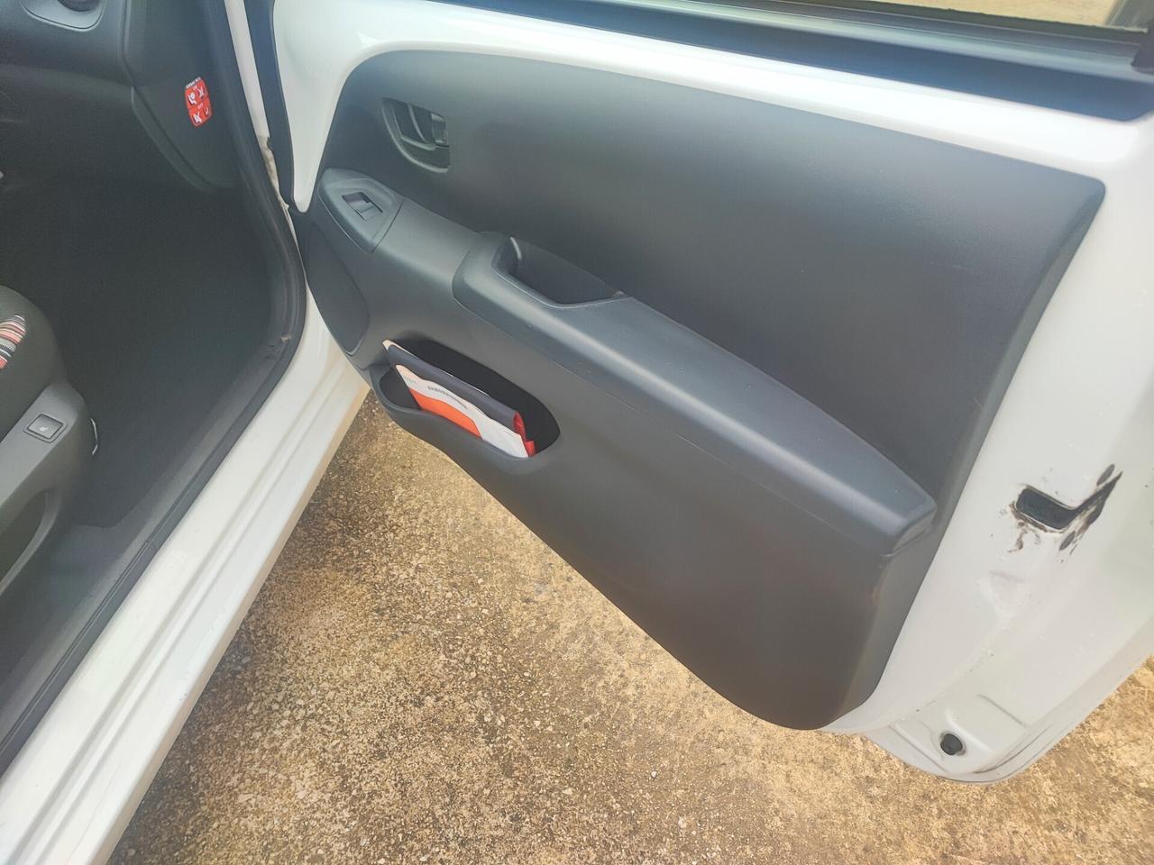 Citroen C1 VTi 72 S&S 3 porte Shine