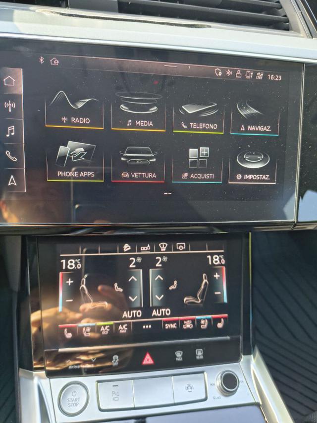 AUDI e-tron 55 quattro