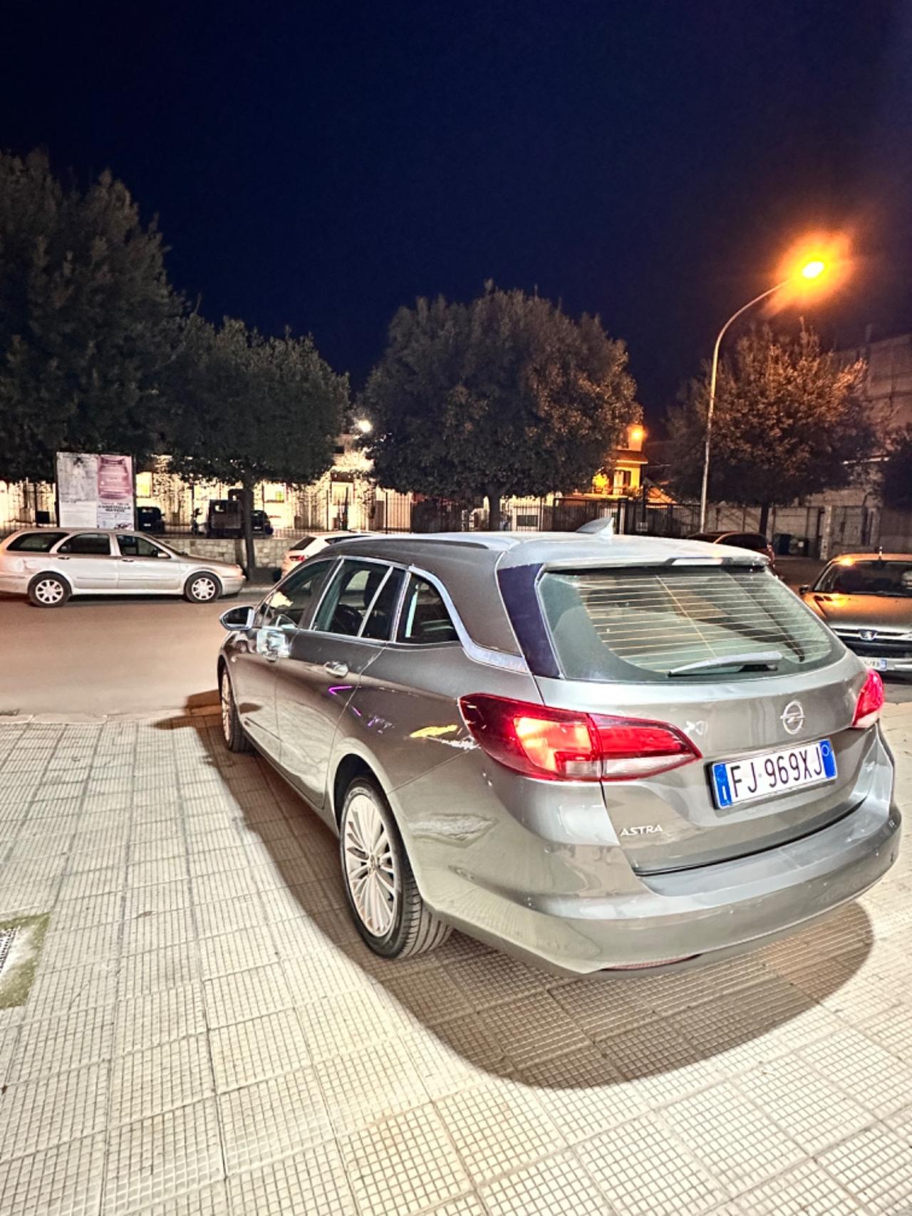 Opel Astra 1.6 CDTi 110CV Impeccabile