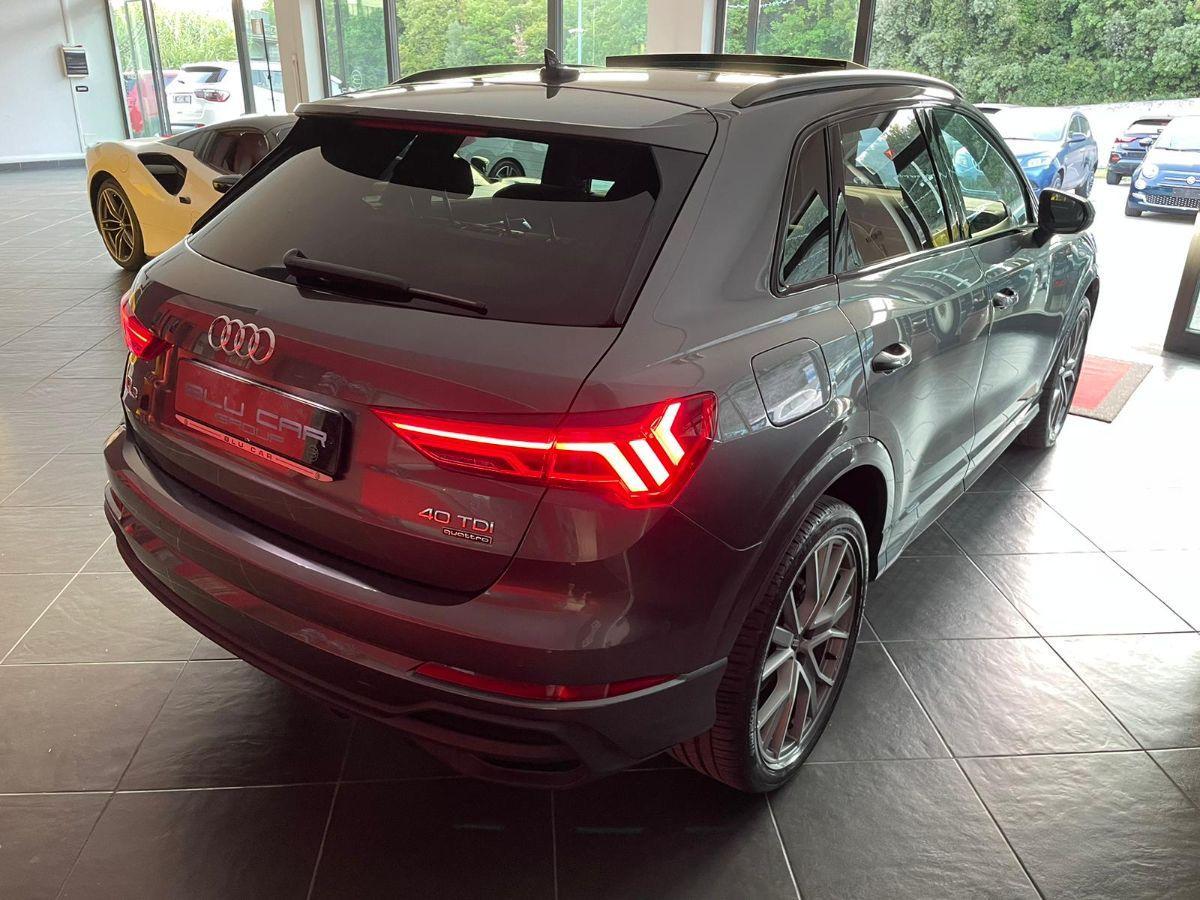 AUDI - Q3 - SPB 40 TDI quattro S tr. Ident. Black