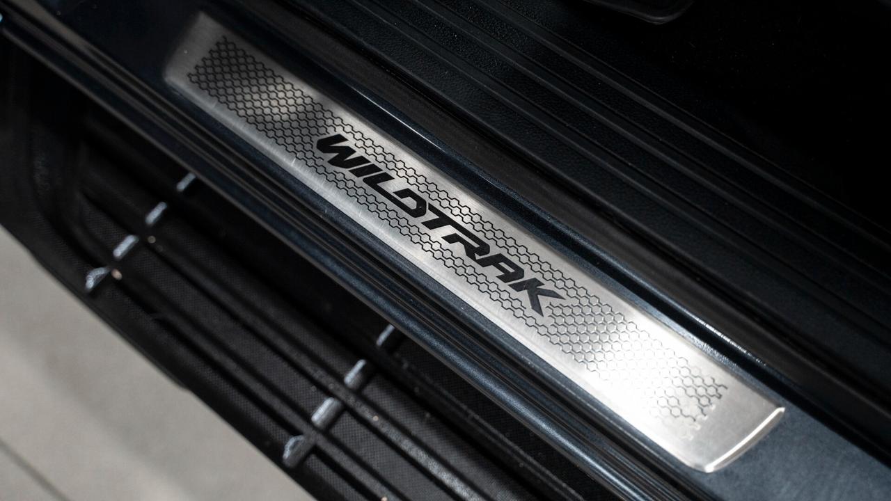 Ford Ranger 2.0 TDCI DOUBLE CAB WILDTRAK 213 CV AUTO XENO PELL