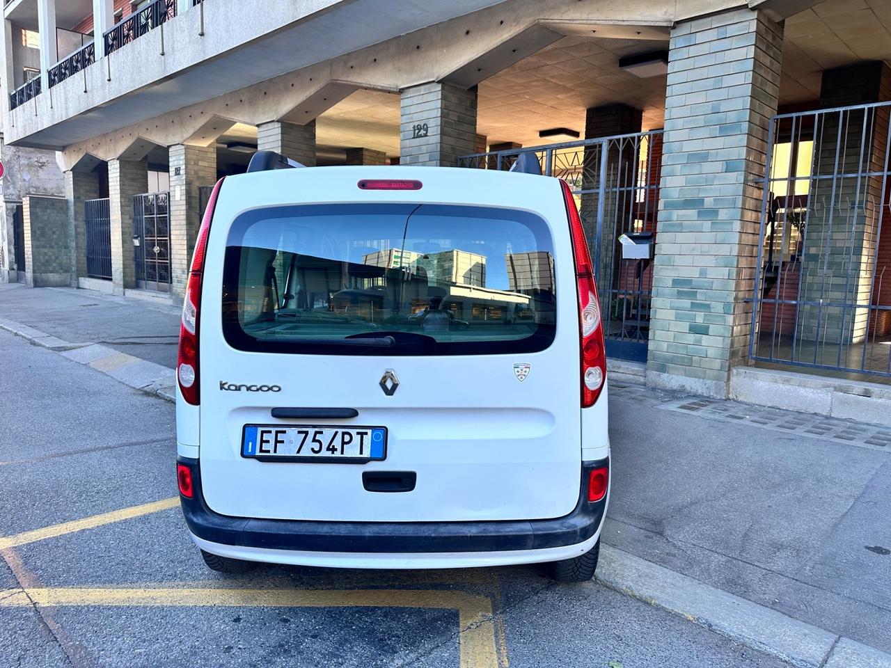 Renault Kangoo 1.6 105CV 5 porte Benzina/GPL fino 2030