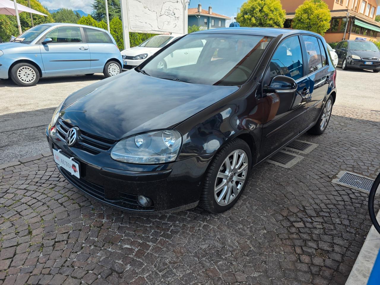 Volkswagen Golf 2.0 16V TDI 5p. Sportline con 361.000km