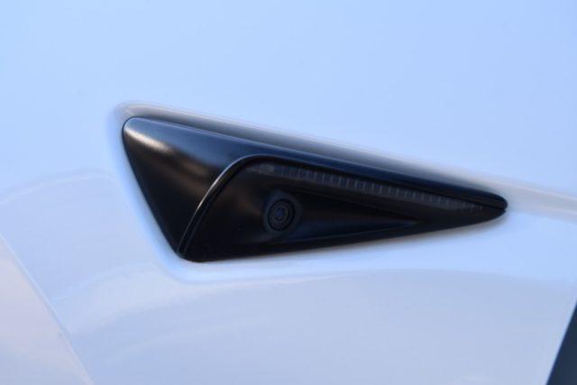 TESLA Model Y Dual Motor Long Range AWD