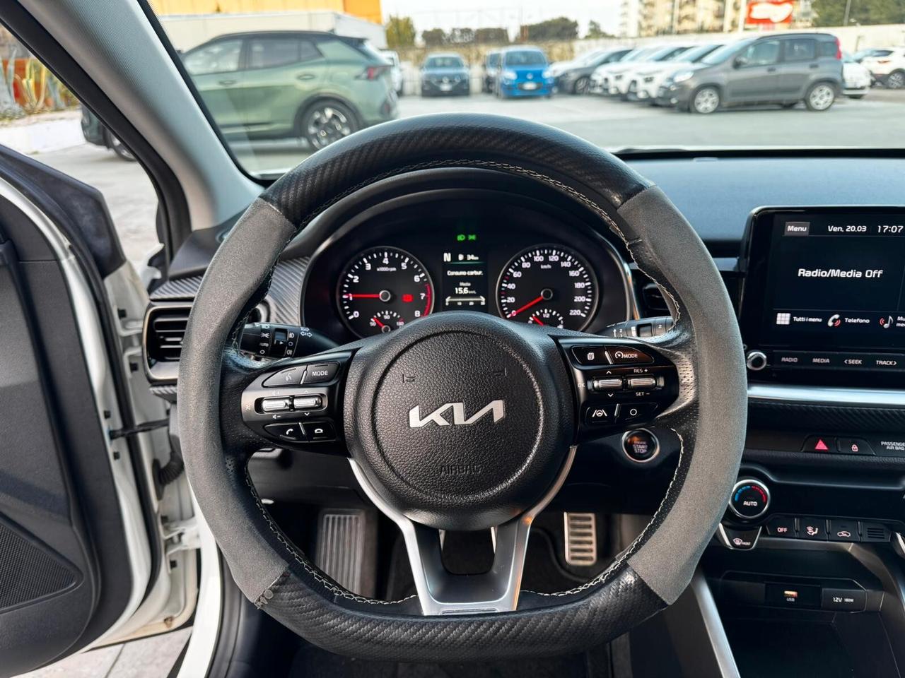 KIA STONIC 1.0 GTLINE 100CV MHEV 2022 FULL OPTIONAL