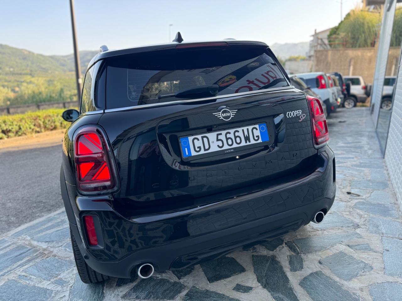 Mini Countryman SD 2.0 190cv CRONOLOGIA !