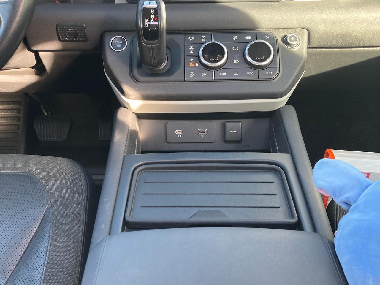 Land Rover Defender D 24 #6910