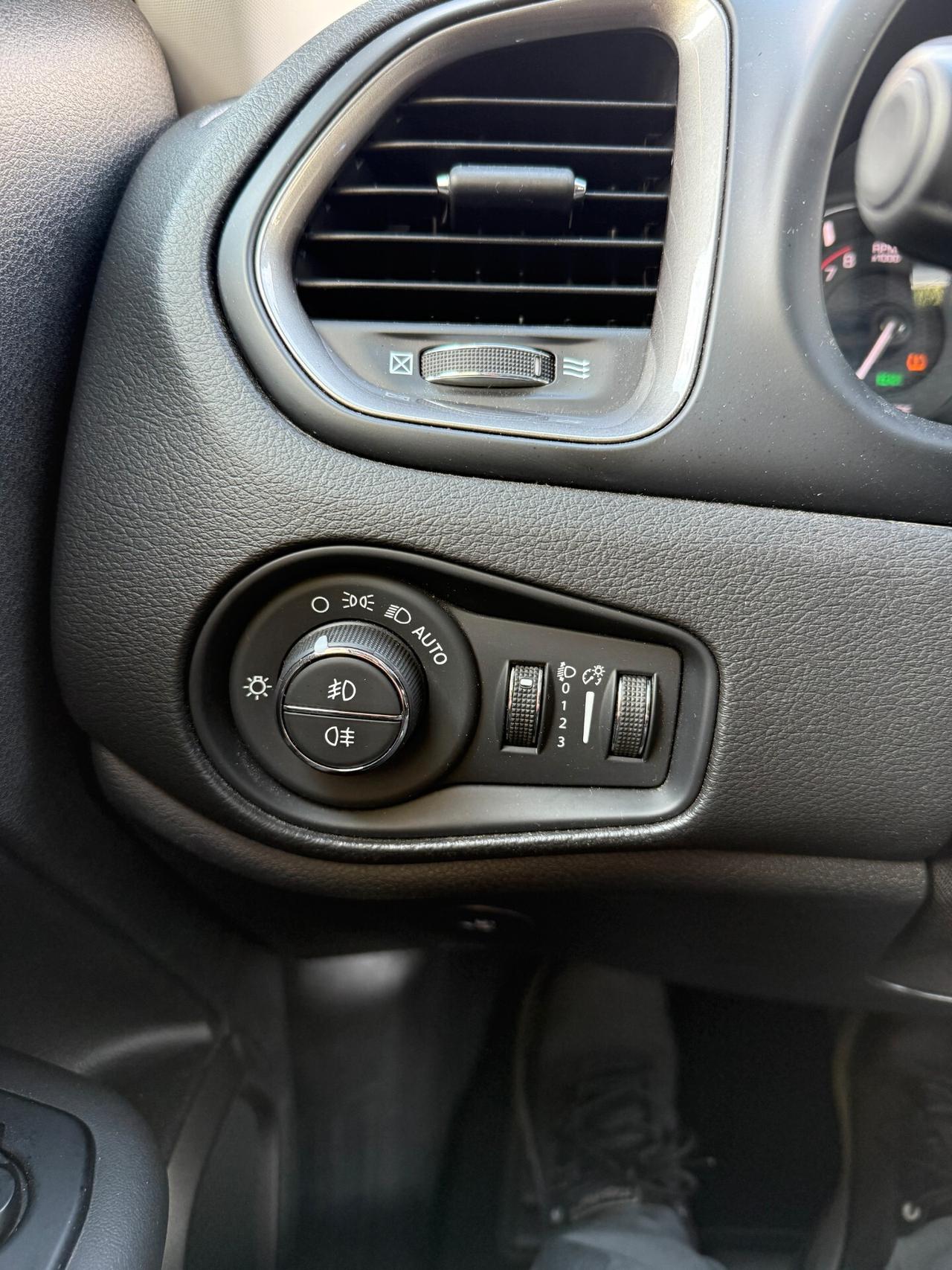 Jeep Renegade 1.3 T4 190CV PHEV 4xe AT6 Limited