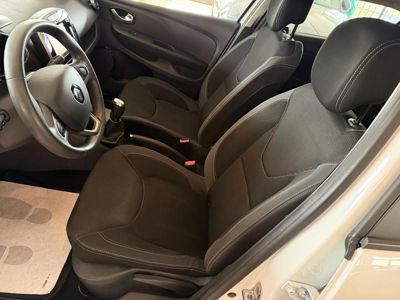 Renault Clio 0.9 TCE 90 cv. BUSINESS (Imp. GPL)