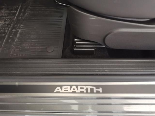 ABARTH 595 1.4 Turbo T-Jet 165 CV Turismo
