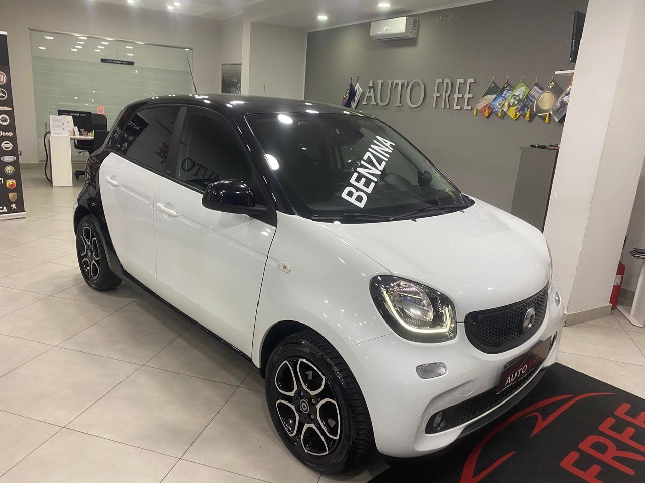 Smart ForFour 70 1.0 Passion