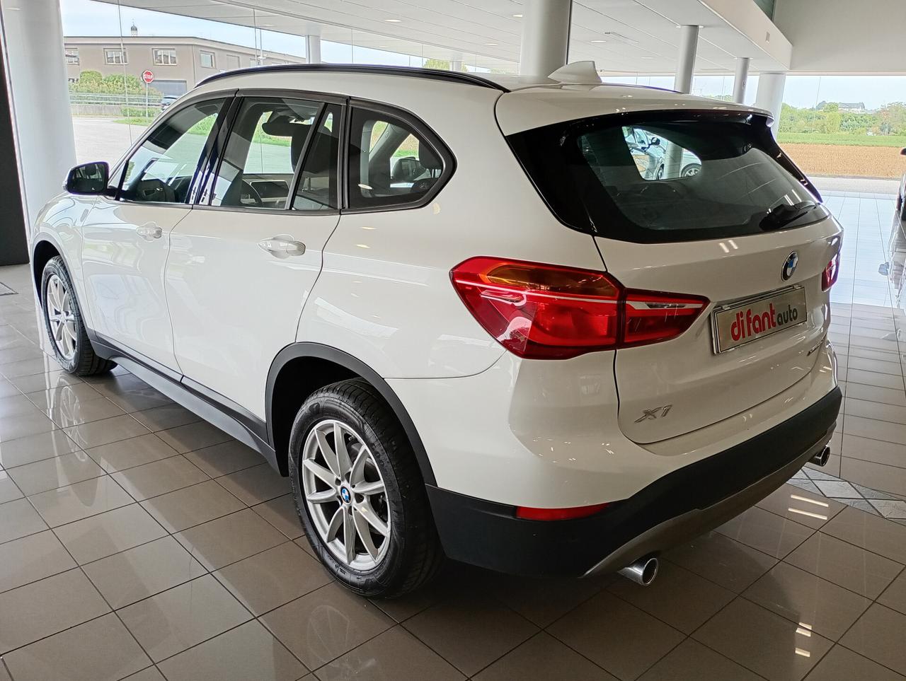 Bmw X1 sDrive18d Business
