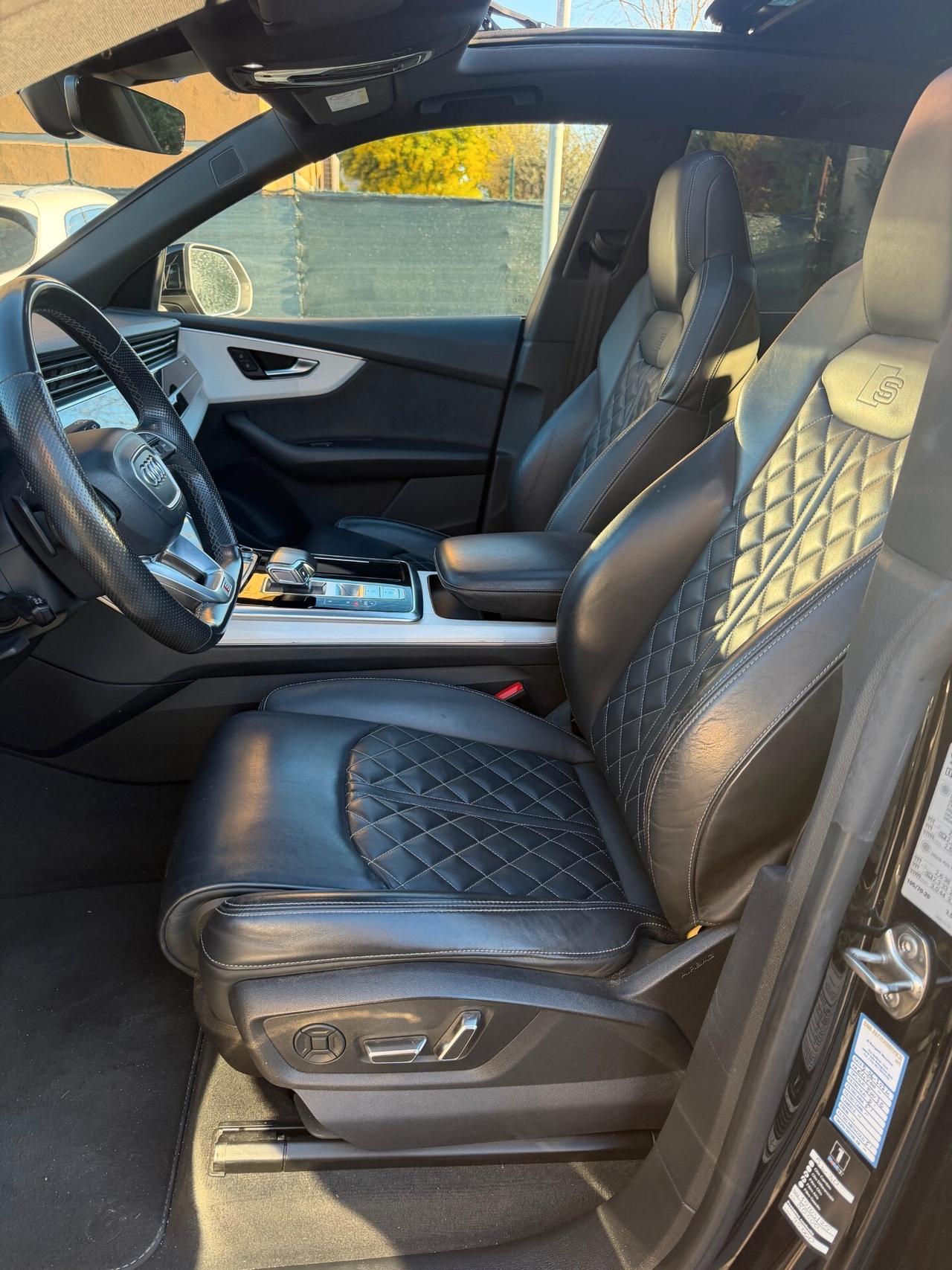 Audi Q8 50 QUATTRO 3.0 TDI S-LINE - FULL OPT. - TETTO -