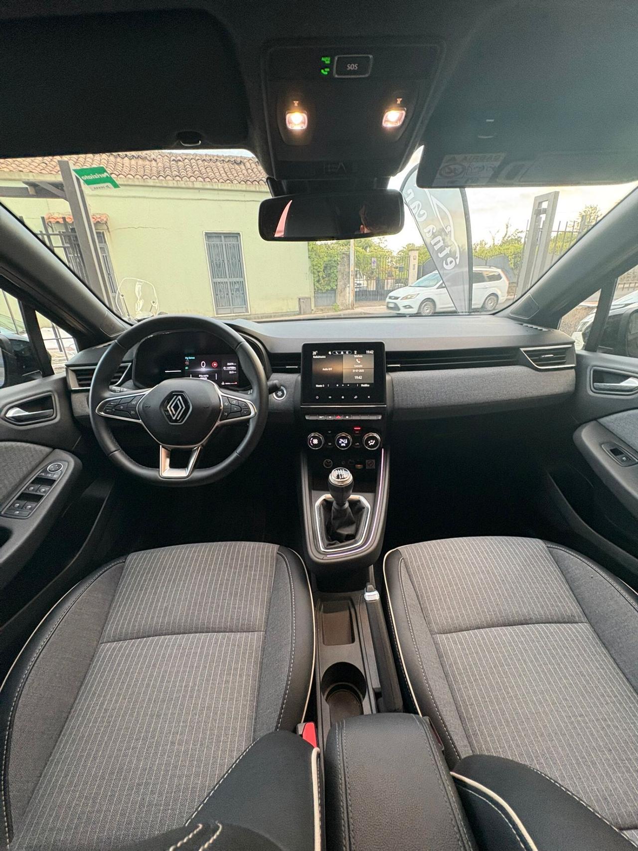 Renault Clio TCe 90 CV 5 porte Techno