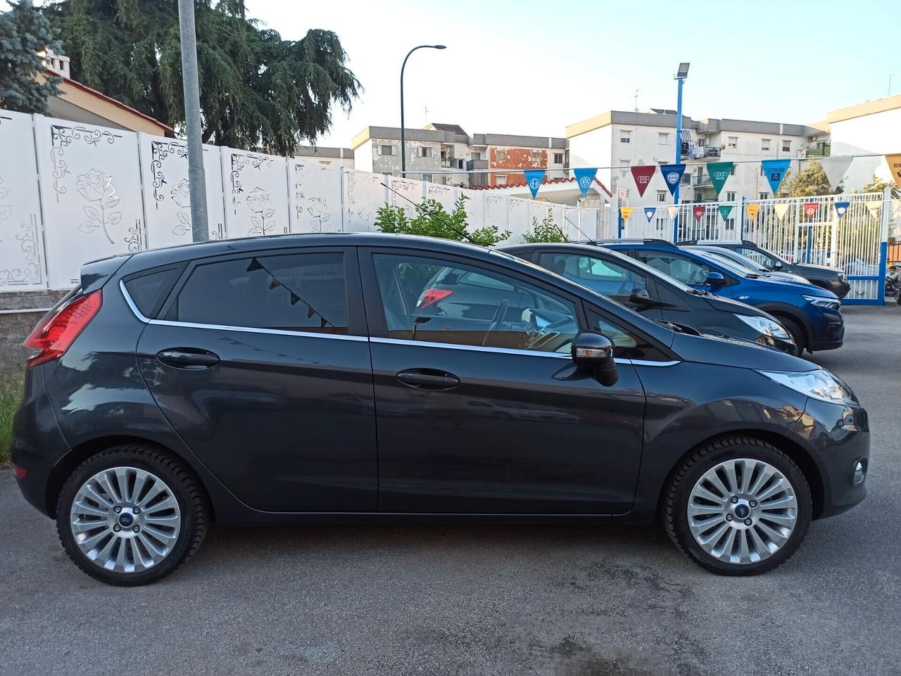 Ford Fiesta 1.2 82 CV 5 porte Titanium