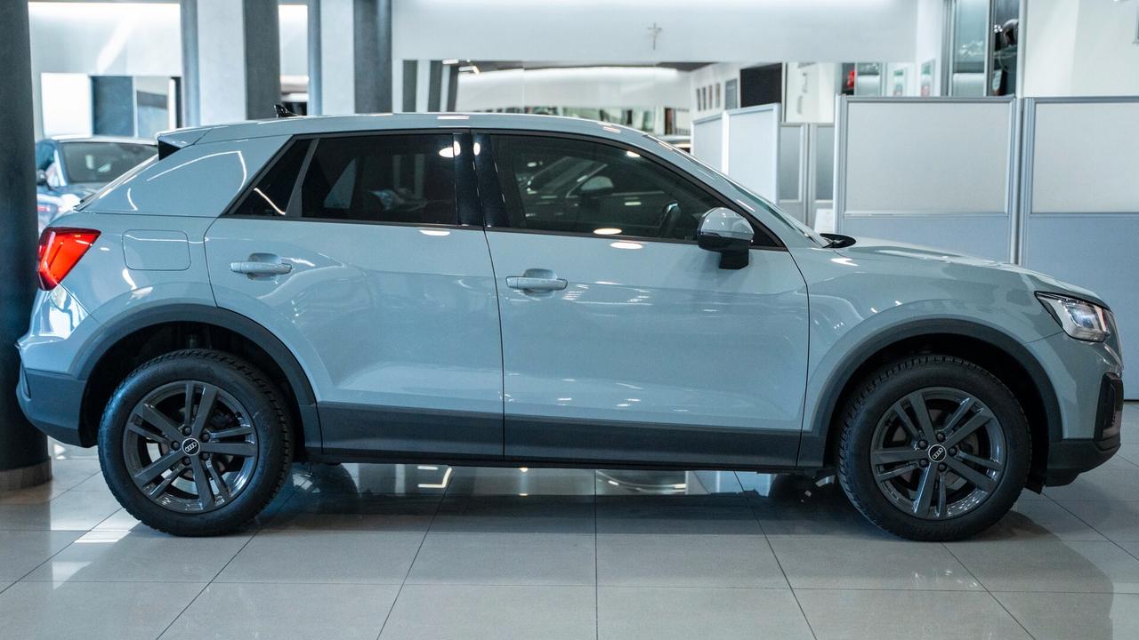 Audi Q2 30 2.0 TDI S TRONIC SPORT XENO NAVI FULL OPTIONAL