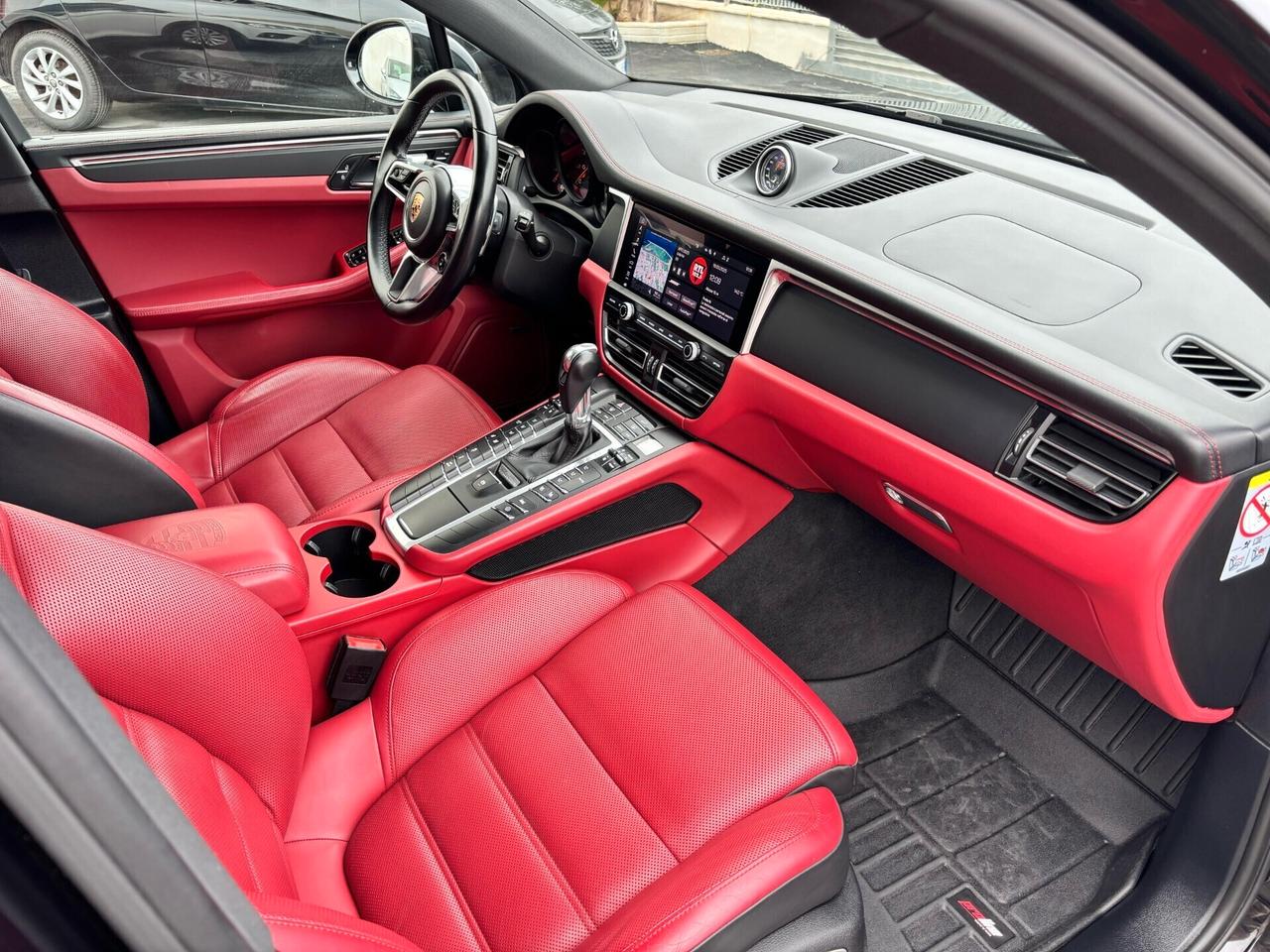 Porsche Macan 2.0 245CV PDK