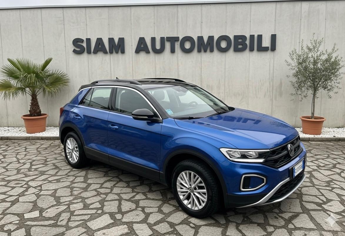 Volkswagen T-Roc 1.5 TSI DSG Life