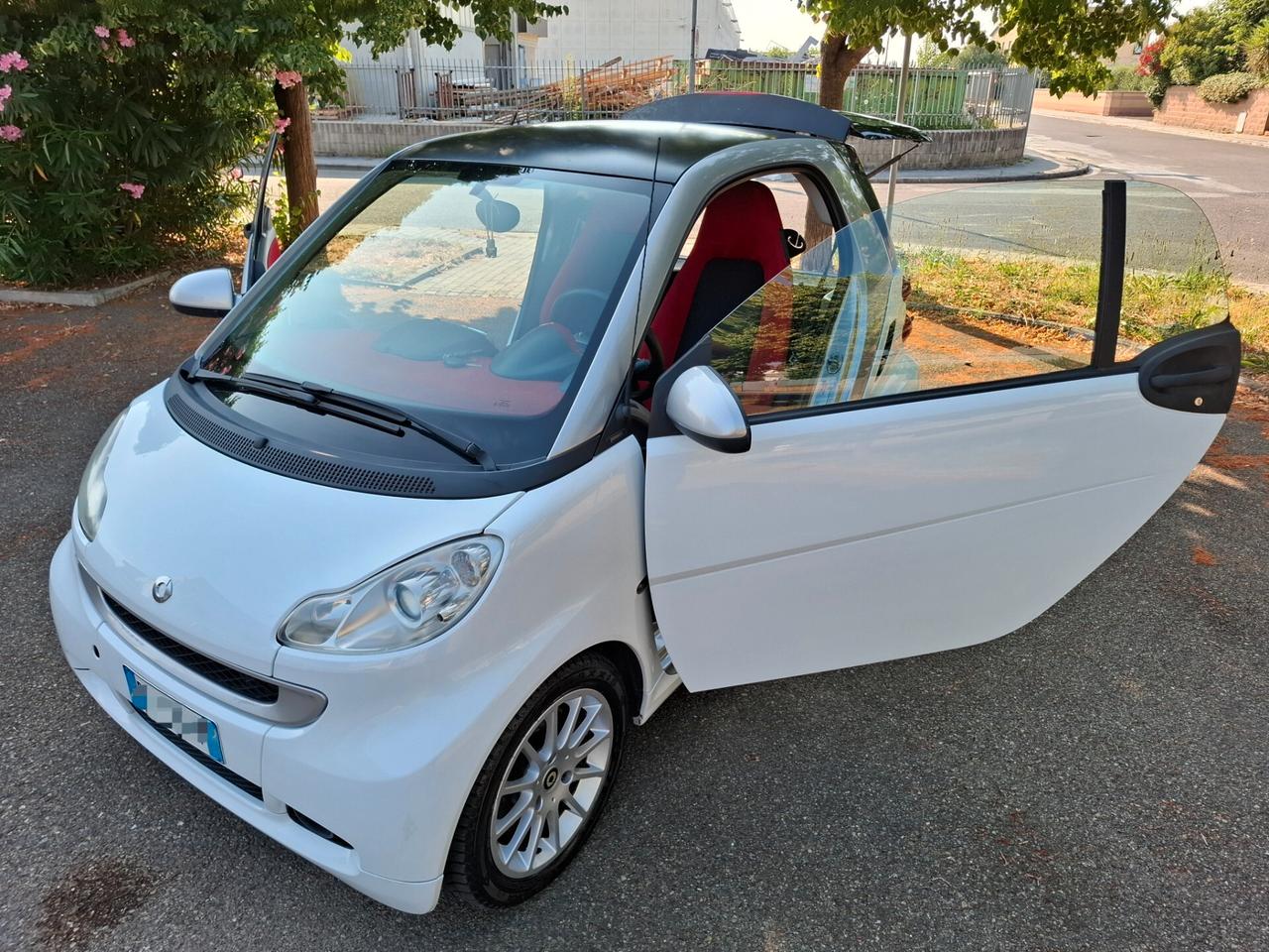 Smart ForTwo 1000 52 kW MHD coupé passion