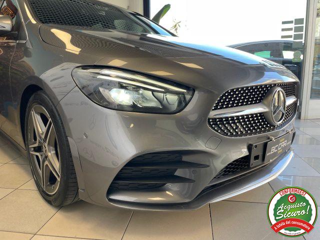 MERCEDES-BENZ B 180 d Auto Premium AMG *PACK LUCI