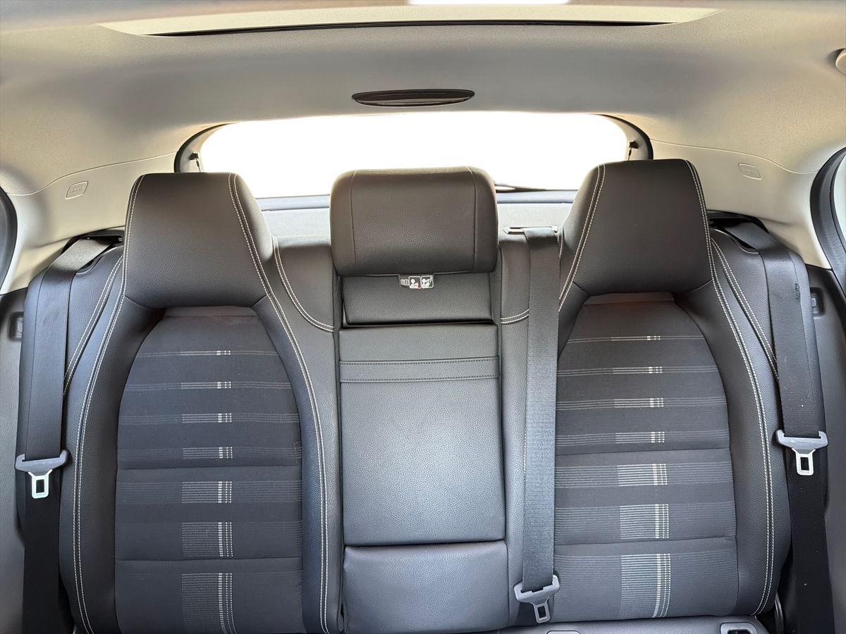 Mercedes-Benz GLA 220 d Sport 4matic 170cv auto