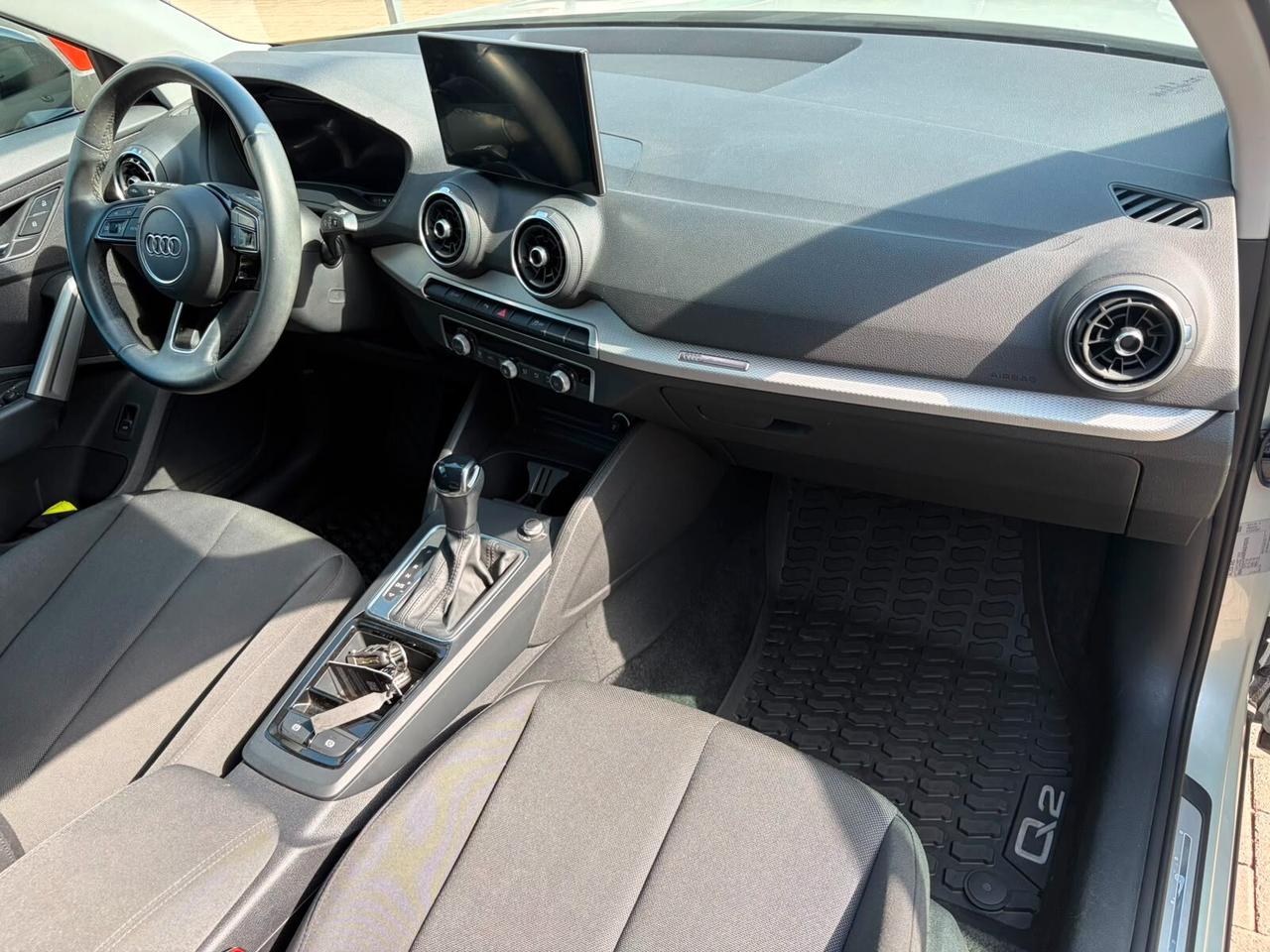 Audi Q2 35 TDI quattro S tronic Business