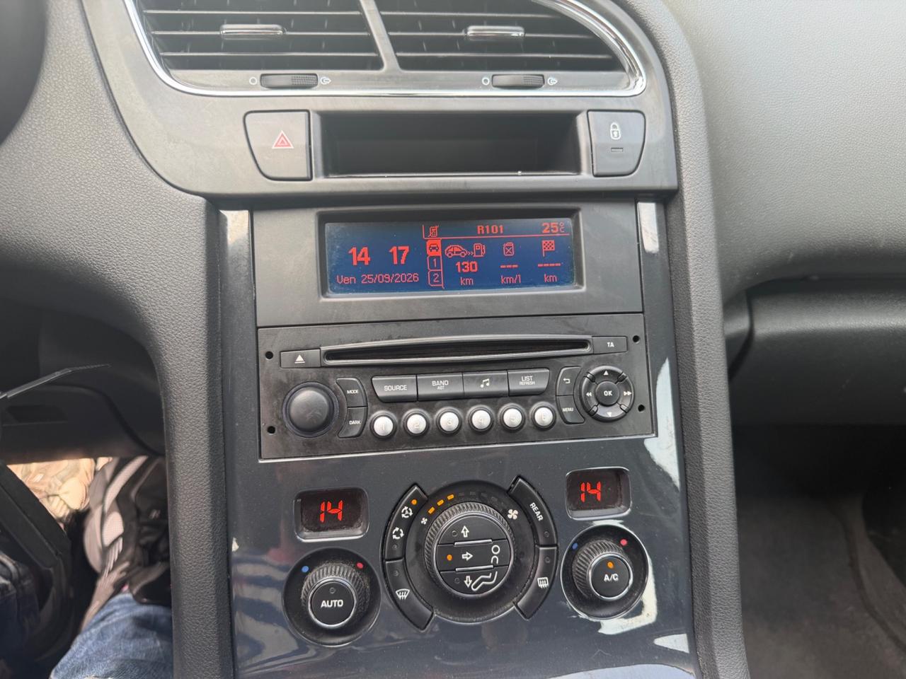 Peugeot 5008 Allure 7posti