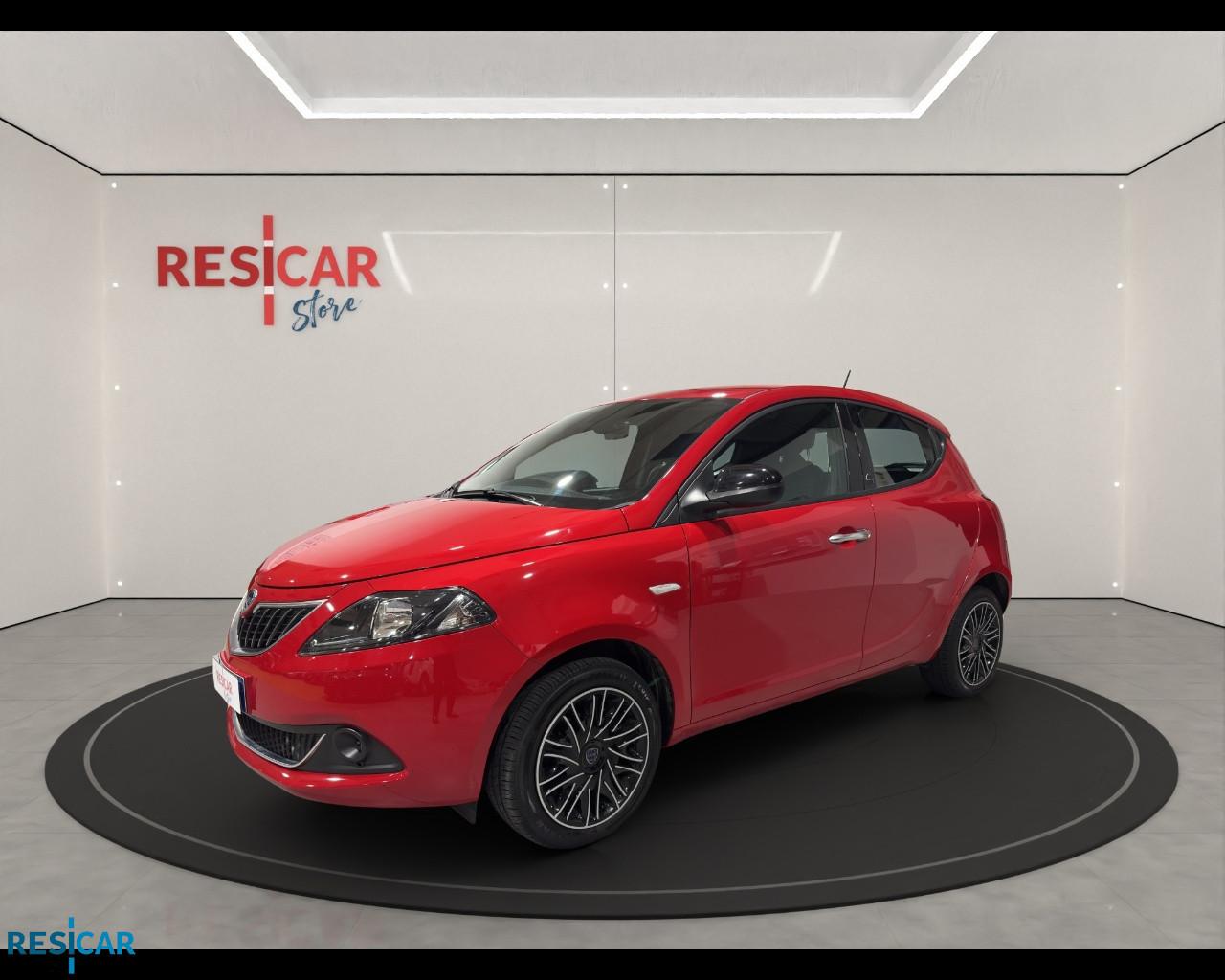 LANCIA Ypsilon 1.0 firefly hybrid Silver s&s 70c