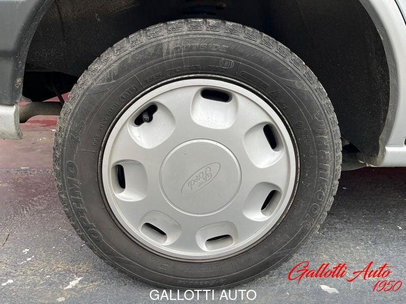 Ford Fiesta 1.1 53cv 5p