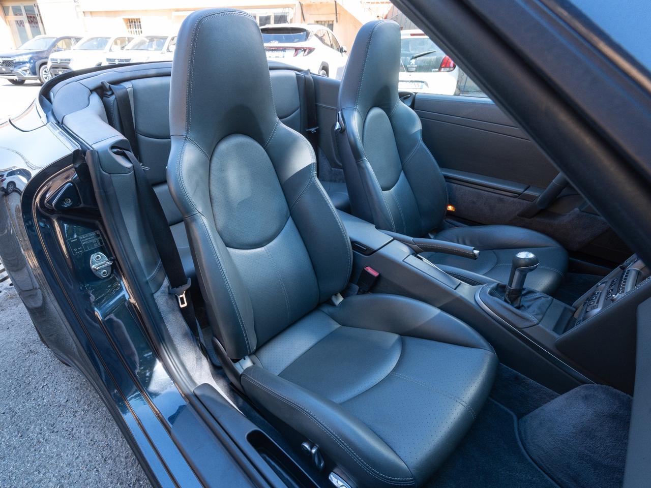 Porsche 911 Carrera 4S Cabriolet
