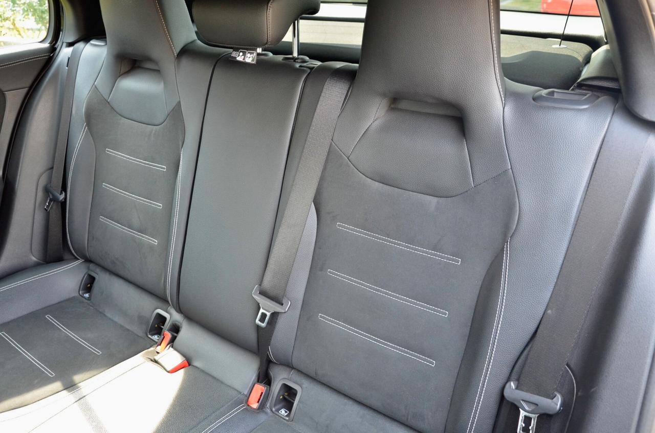 MERCEDES-BENZ A180d PREMIUM EDITION1 116cv AUTO, UFF ITALIANA, EURO 6D, FULL LED, RETROCAMERA, APPLE ANDROID, PERMUTE