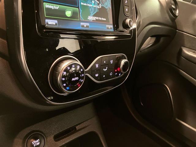RENAULT Captur 0.9 TCe 90cv Intens E6