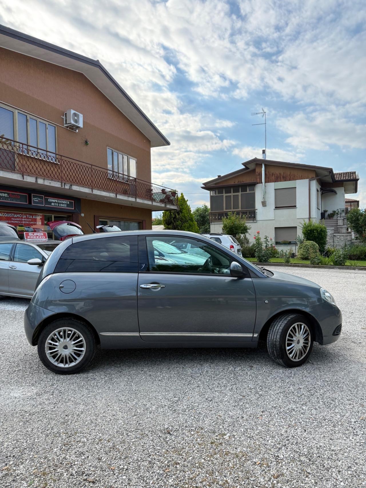 Lancia Ypsilon 1.2 Elle ok neopatentati