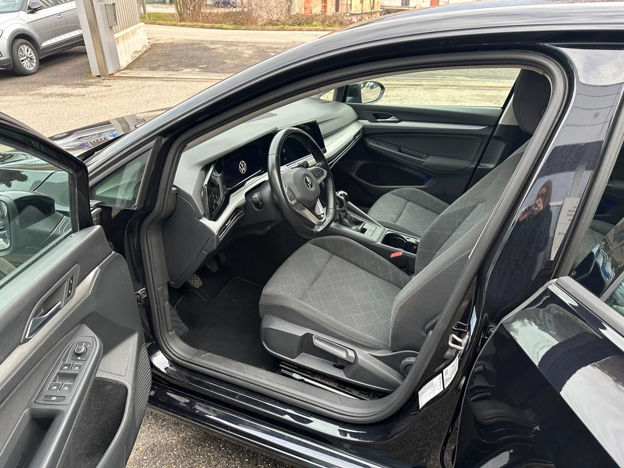 Volkswagen Golf 1.0 TSI EVO Life