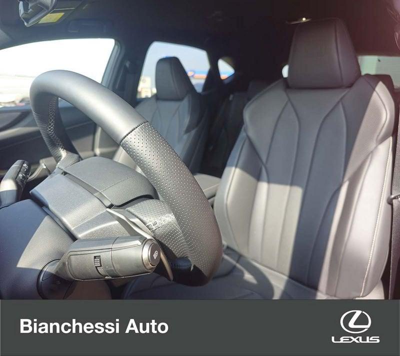 Lexus NX Hybrid 4WD F-Sport