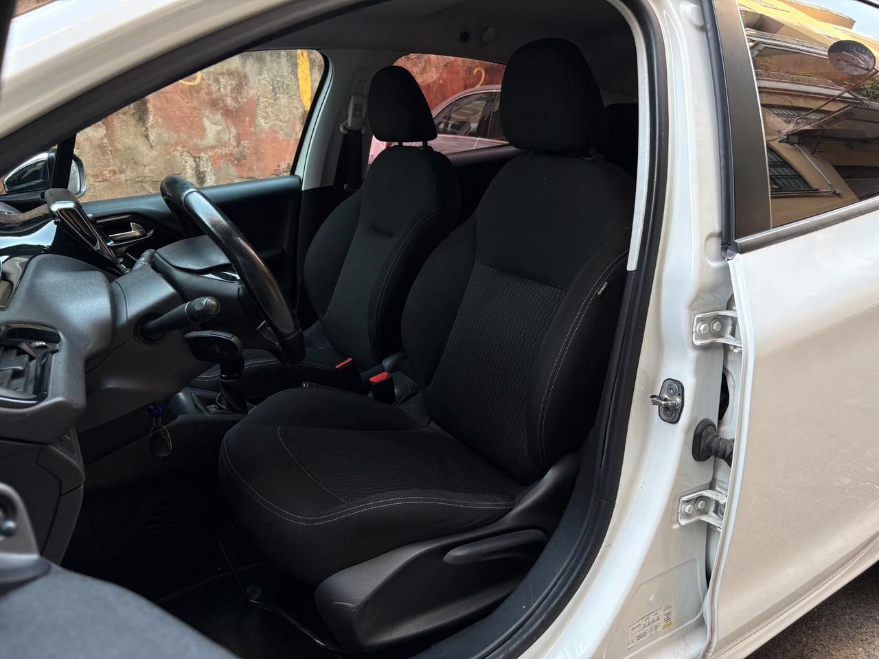 Peugeot 208 1.6 BlueHdi Allure 75cv - EURO6